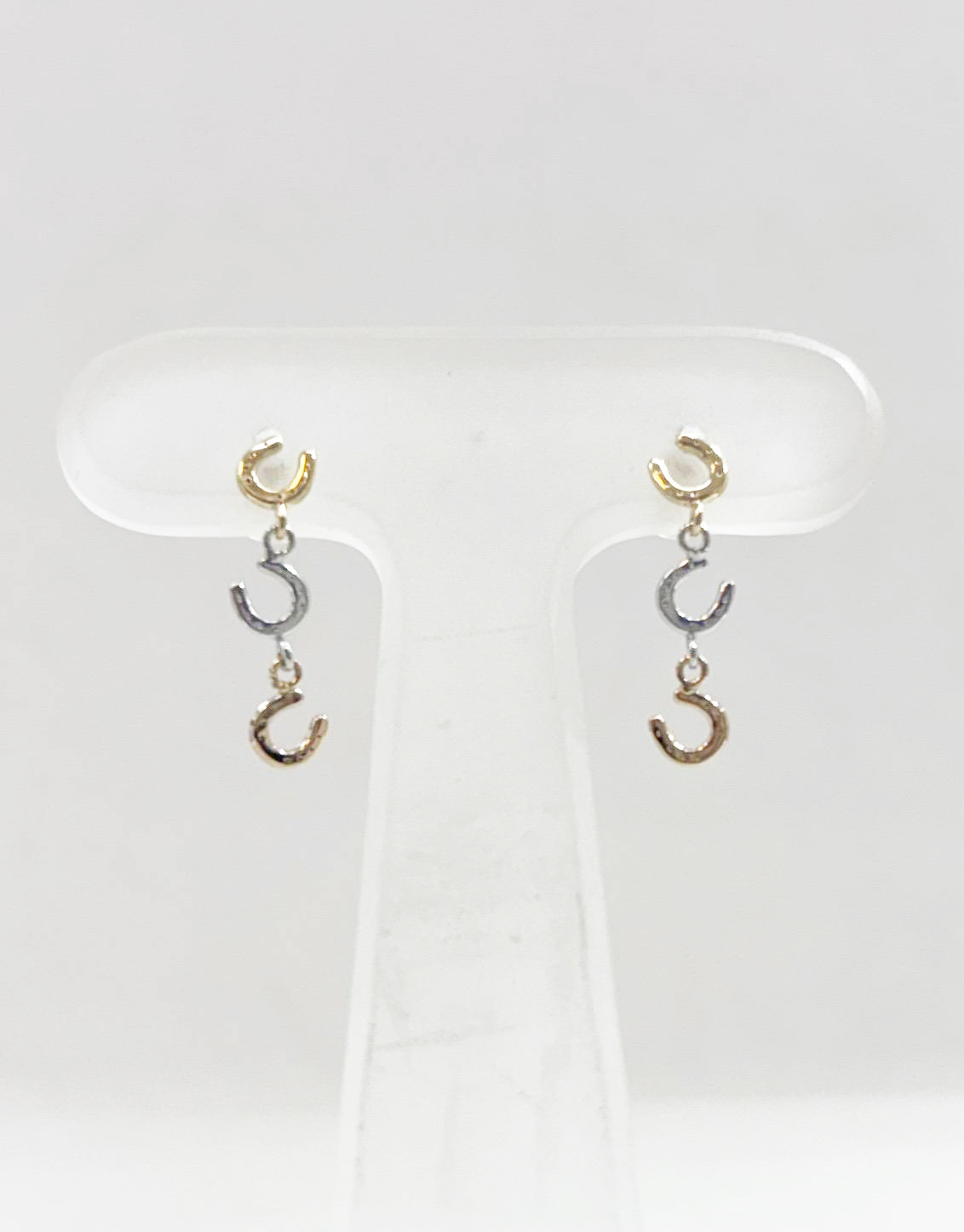 ジュエリーモア 岡南店　馬蹄ピアス